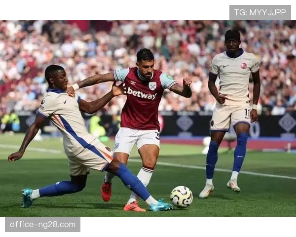 西汉姆联距安全区6分差距 5430万欧投资成保级最后希望 西汉姆联距安全区6分差距 5430万欧投资成保级最后希望